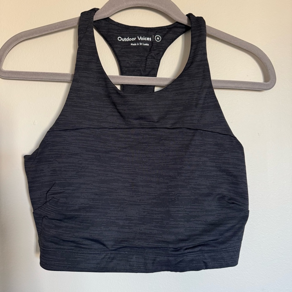 Outdoor Voices Move Free Crop Top Yoga Sports Bra Pilates Women's Size M Black